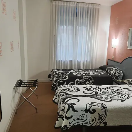 Hotel Arha 3*