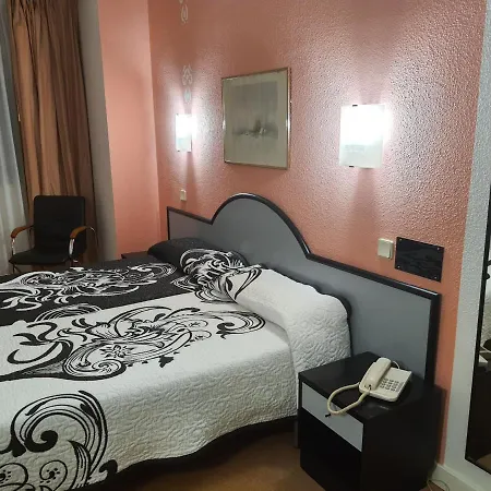 Hotell Arha 3*