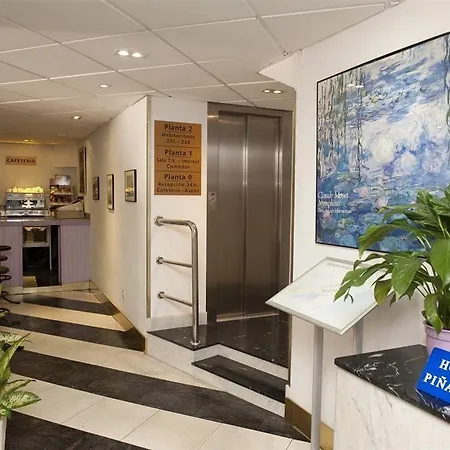 Arha Szálloda Santender